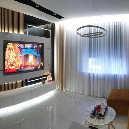 Vip Room 2+2 コニン エクステリア 写真